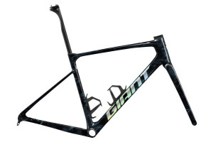 Bild zu Giant Defy Advanced SL Rahmenset arctic blast M