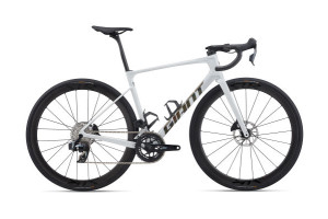 Bild zu Giant Defy Adv. Pro 1 White XL